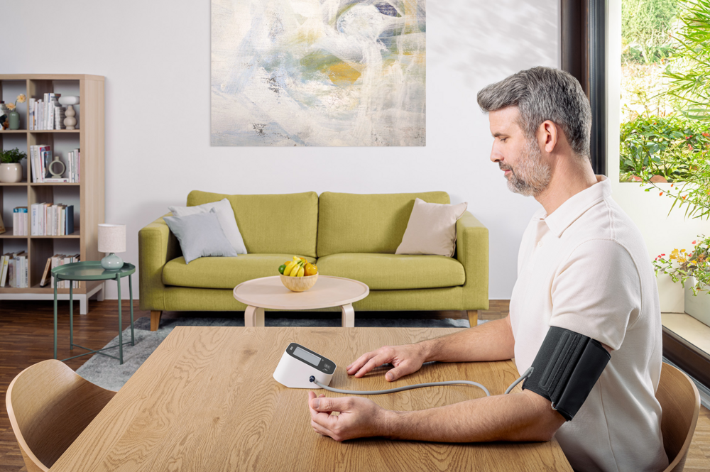 Tuotekuva: Omron M2+ Connect